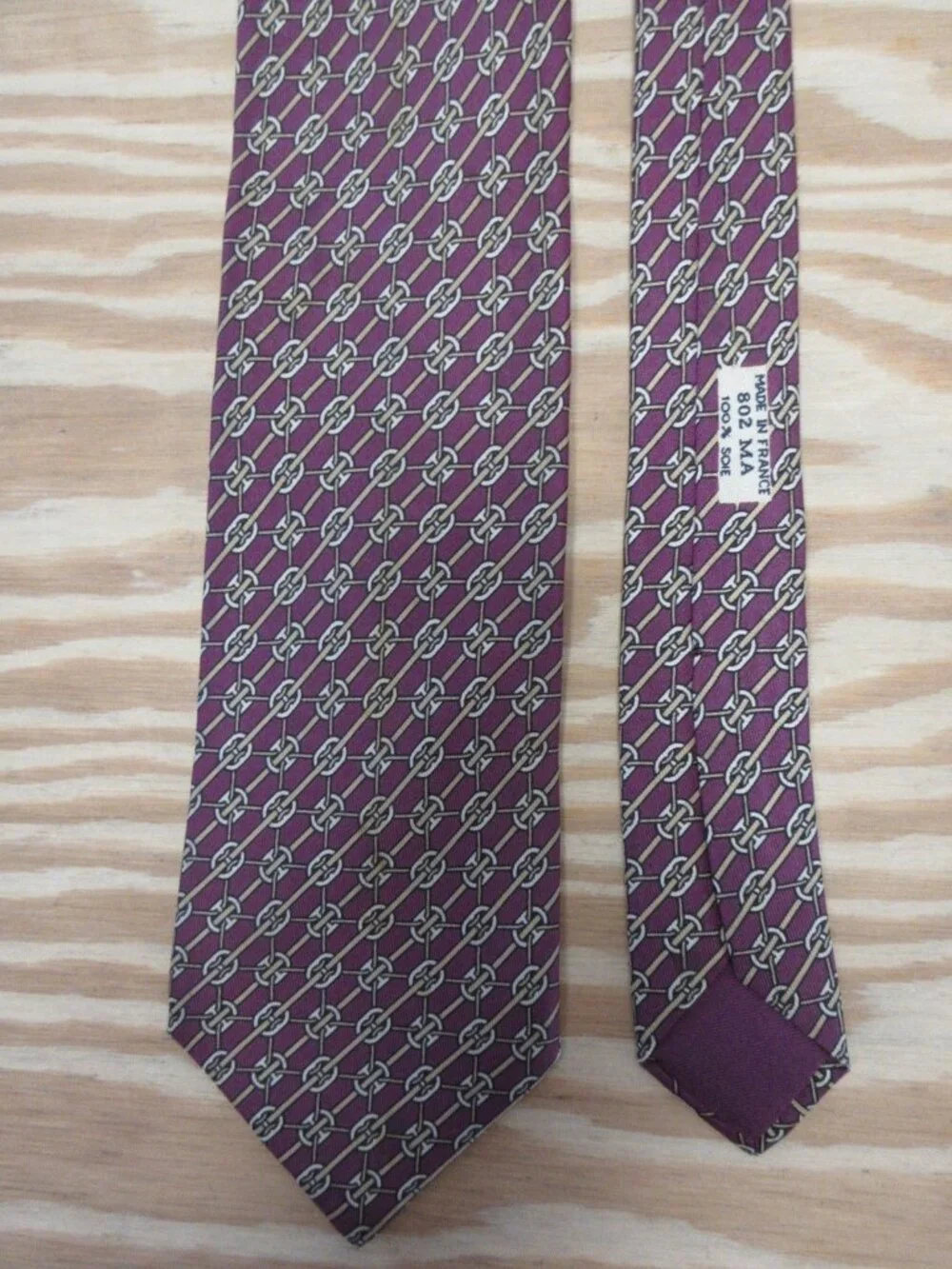 VINTAGE Hermes Neck Tie Red Silk Equestrian Chain Link 802 MA